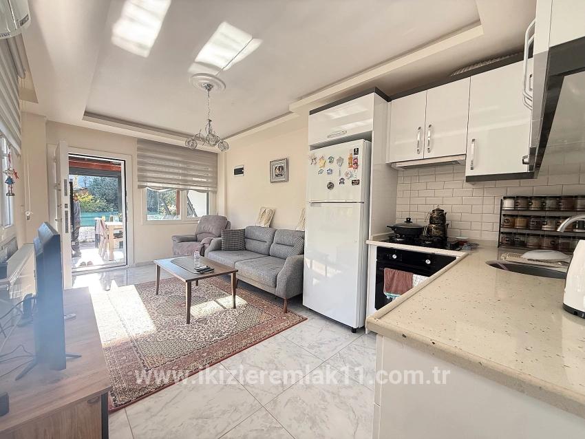 3+1-Zimmer Villa Zu verkaufen in Payamlı Bz. Seferihisar Doğanbey - 160 m²