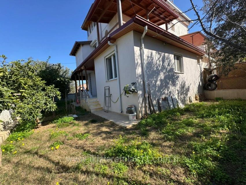 Seferihisar'cumhuriyet Bezirk, Meltem Tour Site 4+1 Villa Zum Verkauf Am Meer