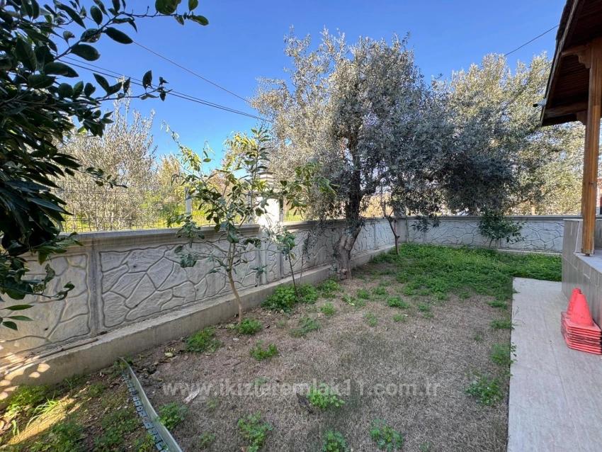 Seferihisar'cumhuriyet Bezirk, Meltem Tour Site 4+1 Villa Zum Verkauf Am Meer