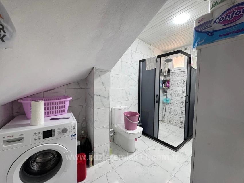 Seferihisar'cumhuriyet Bezirk, Meltem Tour Site 4+1 Villa Zum Verkauf Am Meer