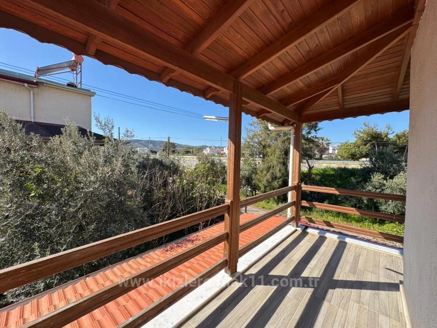 Seferihisar'cumhuriyet Bezirk, Meltem Tour Site 4+1 Villa Zum Verkauf Am Meer