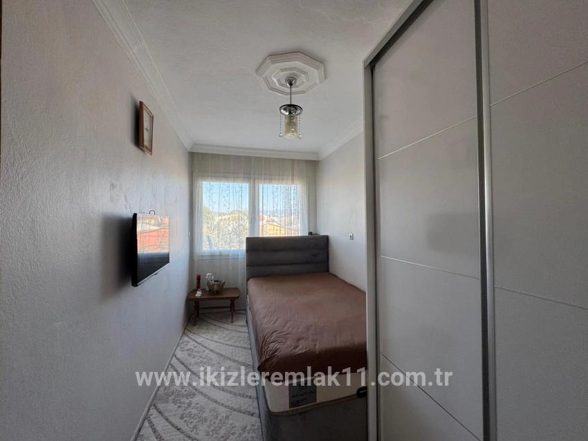 4+1-Zimmer Villa Zu verkaufen in Cumhuriyet Bz. Seferihisar Doğanbey - 165 m²