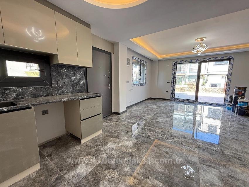 Brandneue, Freistehende 3+1-Villa Zum Verkauf In Doğanbey, Seferihisar.