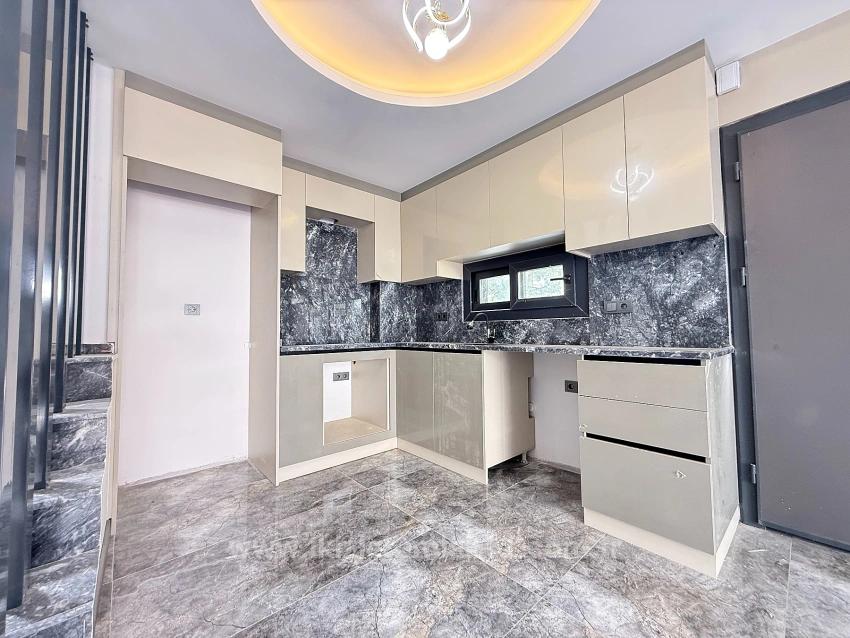 Brandneue, Freistehende 3+1-Villa Zum Verkauf In Doğanbey, Seferihisar.