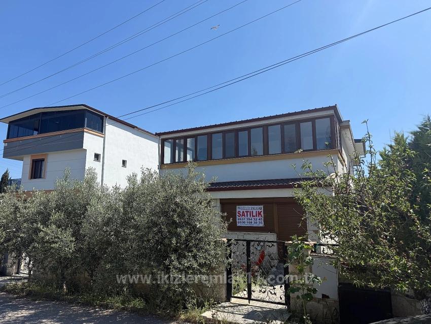 2+1 Voll Möblierte Villa Mit Garten In Doğanbey, Seferihisar Zu Verkaufen