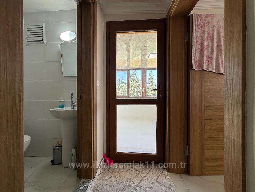 2+1 Voll Möblierte Villa Mit Garten In Doğanbey, Seferihisar Zu Verkaufen