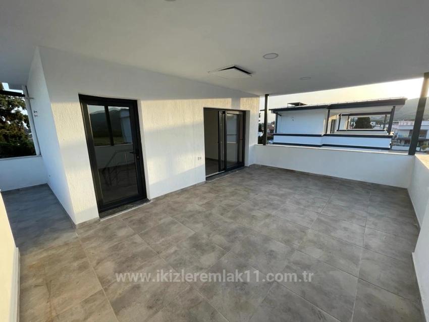 Brandneue Freistehende 3+1 Villa Mit Privatem Pool In Doğanbey, Seferihisar Zu Verkaufen.
