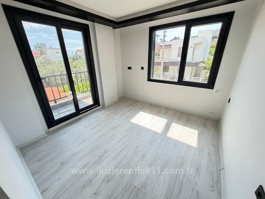 370 M² Garten, Freistehende 3+1-Zimmer-Villa In Meeresnähe In Doğanbey