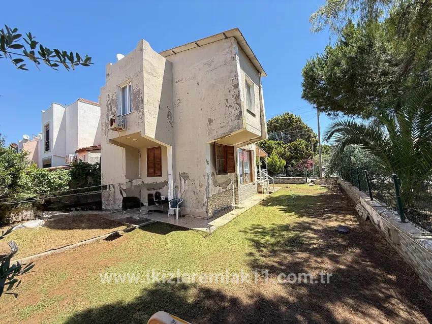 3+1-Zimmer Einfamilienhaus Zu verkaufen in Cumhuriyet Bz. Seferihisar Doğanbey - 300 m²