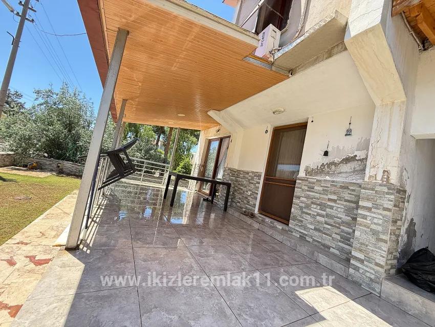 3+1-Zimmer Einfamilienhaus Zu verkaufen in Cumhuriyet Bz. Seferihisar Doğanbey - 300 m²