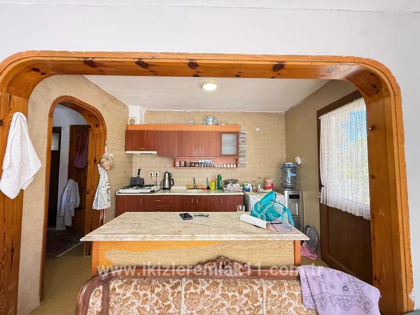 3+1-Zimmer Einfamilienhaus Zu verkaufen in Cumhuriyet Bz. Seferihisar Doğanbey - 300 m²