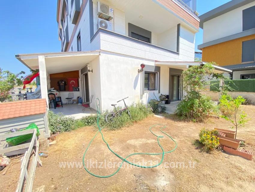 Seferihisar Bengiler'de Meer Seite Geniß Bahçeli Kostengünstig 1+1 Eingang Stockwerk Wohnung