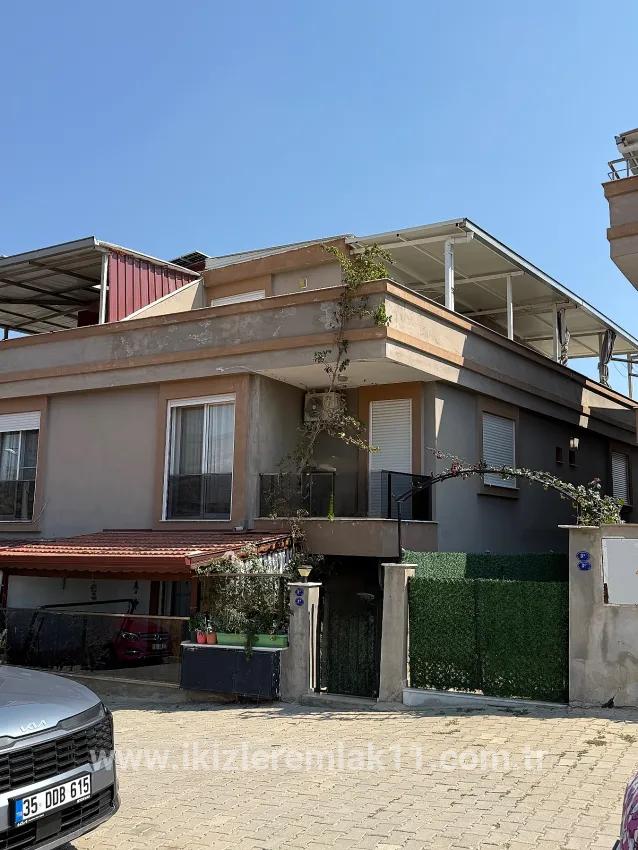 3+1-Zimmer Villa Zu verkaufen in Payamlı Bz. Seferihisar Doğanbey - 160 m²