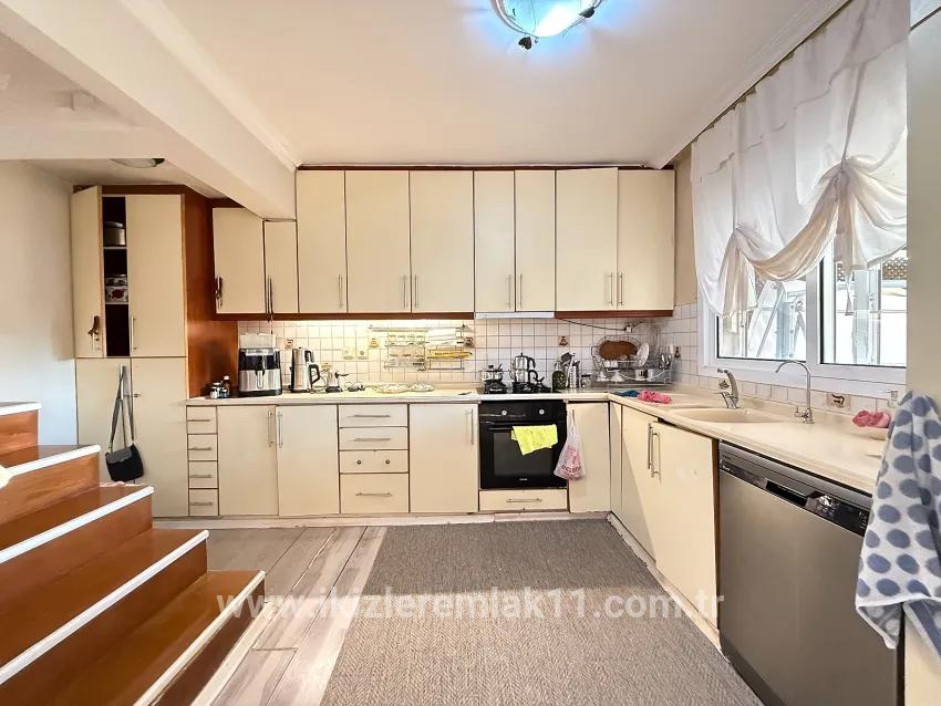 4+1-Zimmer Einfamilienhaus Zu verkaufen in Bengiler Bz. Seferihisar Ürkmez - 210 m²