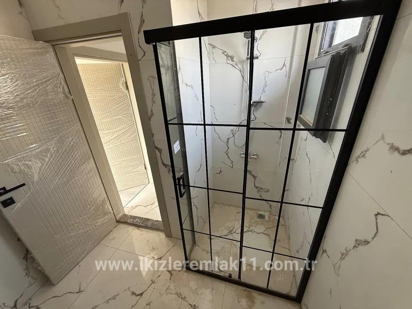 3+1-Zimmer Villa Zu verkaufen in Cumhuriyet Bz. Seferihisar Doğanbey - 180 m²