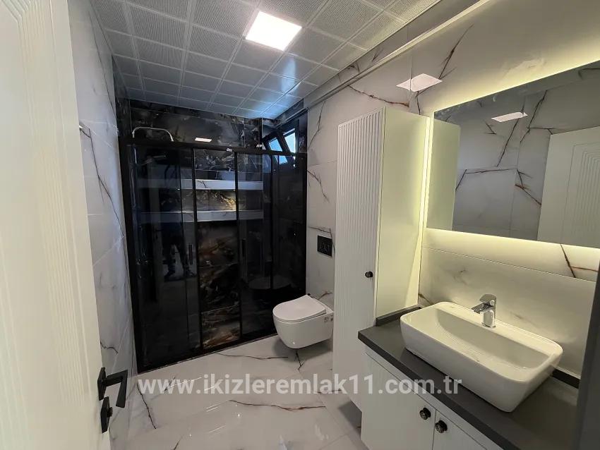3+1-Zimmer Villa Zu verkaufen in Gümüldür Cumhuriyet Bz. Menderes Gümüldür - 180 m²