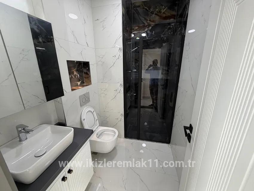 3+1-Zimmer Villa Zu verkaufen in Gümüldür Cumhuriyet Bz. Menderes Gümüldür - 180 m²