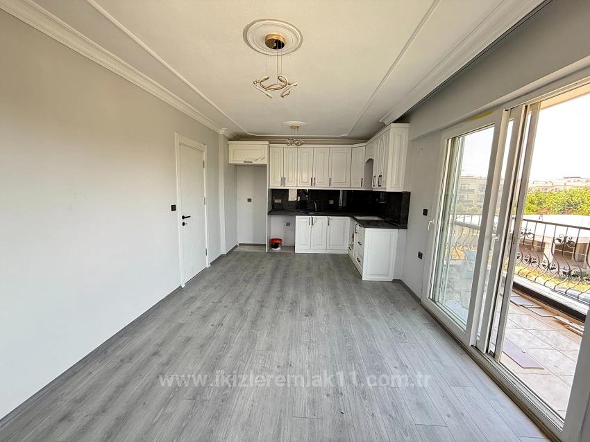 2+1 Wohnung Zum Verkauf In Seferihisar Ürkmez, 300 Meter Vom Meer Entfernt