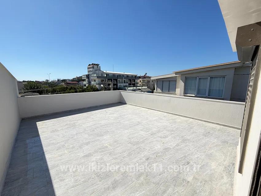 3+1-Zimmer Villa Zu verkaufen in Mersin Alanı Bz. Seferihisar Ürkmez - 200 m²