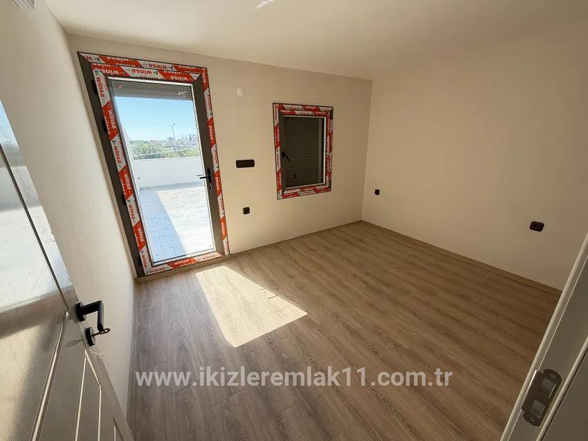 3+1-Zimmer Villa Zu verkaufen in Mersin Alanı Bz. Seferihisar Ürkmez - 200 m²