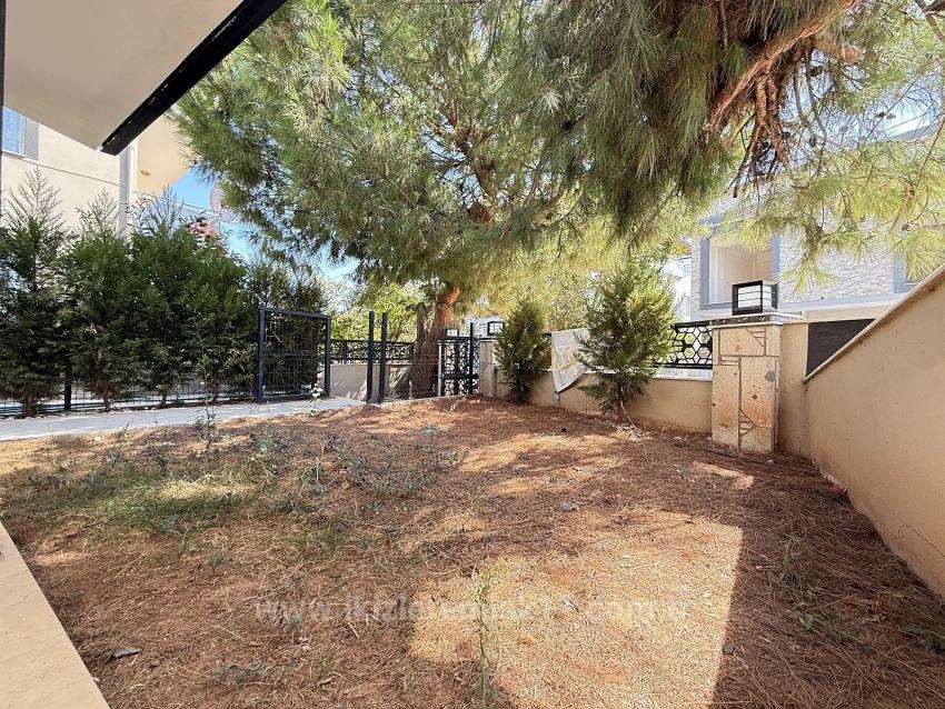 Luxuriöse 3 + 1-Maisonette-Villa Zum Verkauf Im Zentrum Von Seferihisar Ürkmez