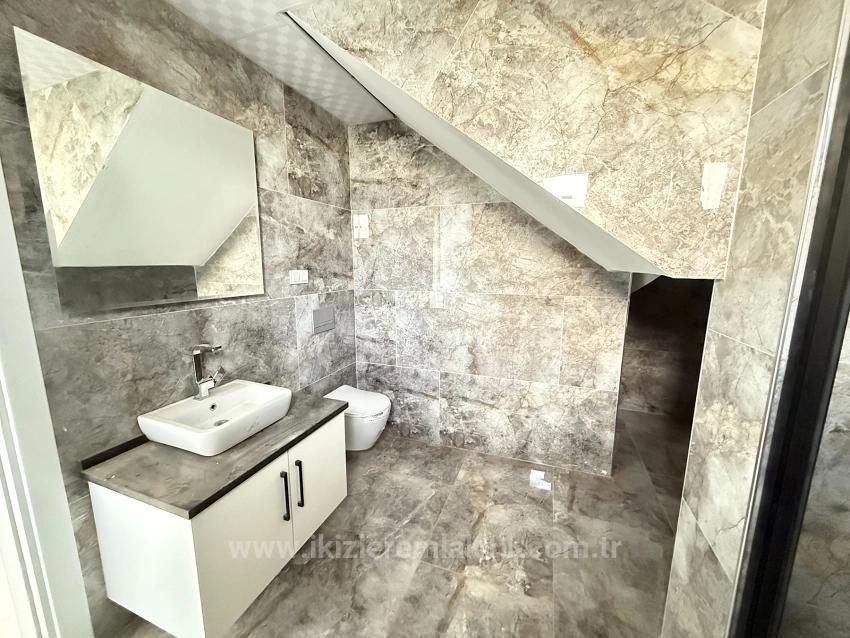 3+1 Duplex-Sommerhaus Mit Pool In Seferihisar Doğanbey