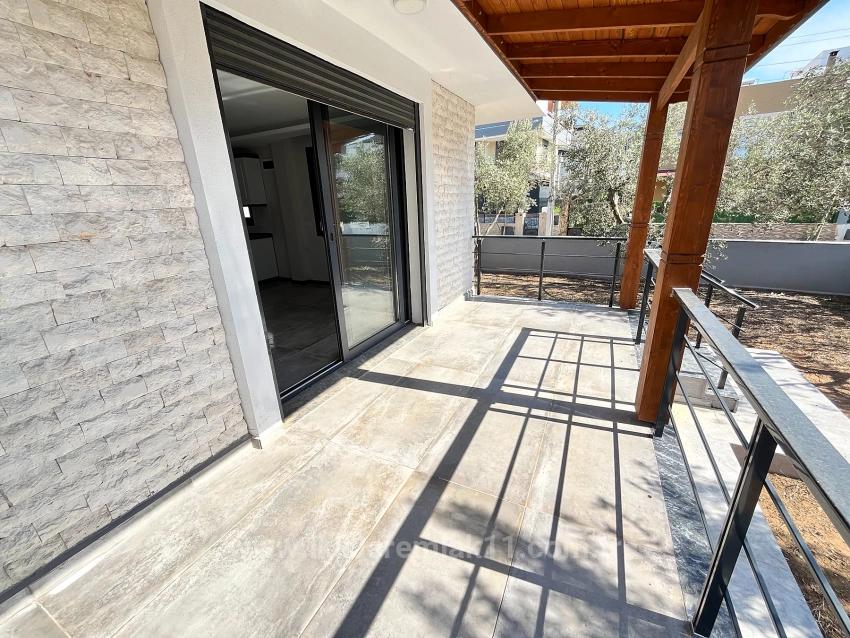 Brandneue, Freistehende 3+1-Zimmer-Villa Mit Großem Garten In Seferihisar Doğanbey Zu Verkaufen