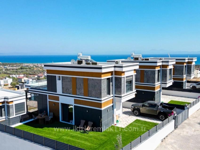 Freistehendes Einfamilienhaus In Seferihisar Doğanbey Mit Großem Garten Und Panoramablick Auf Das Meer Zu Verkaufen