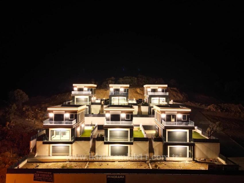 Freistehendes Einfamilienhaus In Seferihisar Doğanbey Mit Großem Garten Und Panoramablick Auf Das Meer Zu Verkaufen