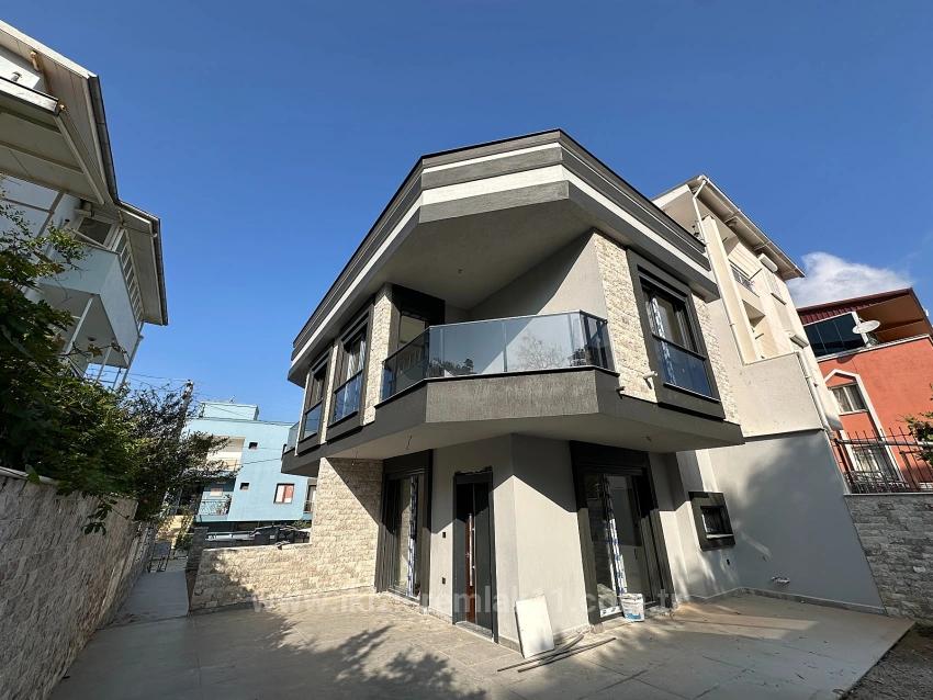 2+1-Zimmer Villa Zu verkaufen in Mersin Alanı Bz. Seferihisar Ürkmez - 170 m²
