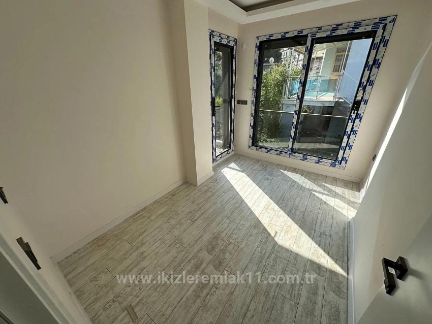 2+1-Zimmer Villa Zu verkaufen in Mersin Alanı Bz. Seferihisar Ürkmez - 170 m²