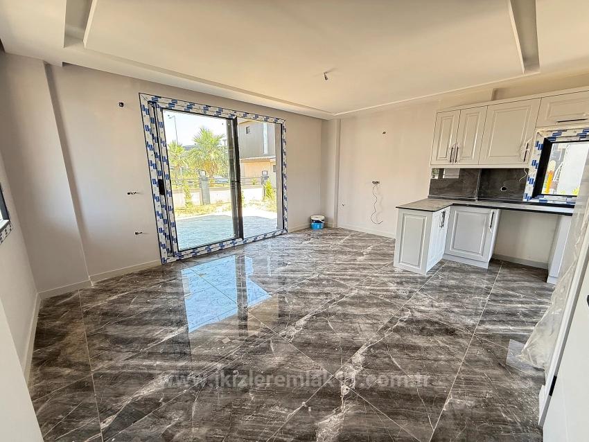 2 + 1 Villa Mit Freistehendem Garten Zum Verkauf In Seferihisar Doğanbey