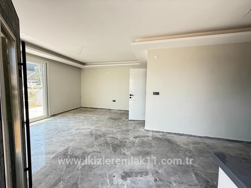 3+1-Zimmer Villa Zu verkaufen in Atatürk Bz. Seferihisar Doğanbey - 170 m²