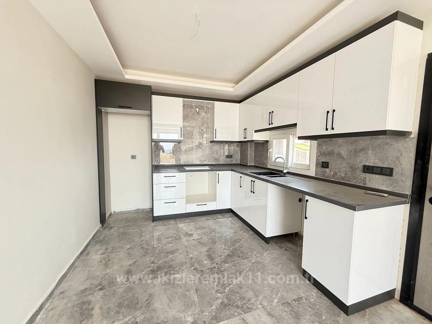 3+1 Villa Mit Meerblick Und Separatem Garten In Seferihisar Doğanbey Zu Verkaufen