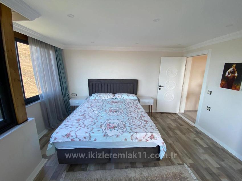 Freistehende Villa Mit 3+1 Schlafzimmern, Meerblick Und Pool In Seferihisar Doğanbey Zu Verkaufen