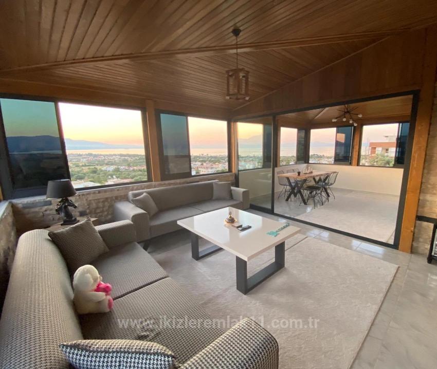 Freistehende Villa Mit 3+1 Schlafzimmern, Meerblick Und Pool In Seferihisar Doğanbey Zu Verkaufen