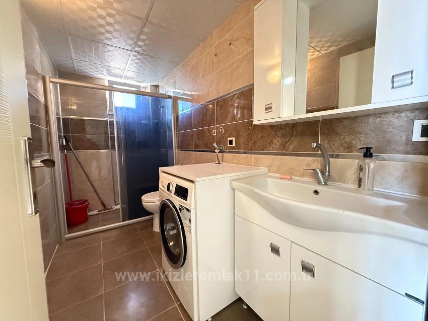 Neue 3+1-Wohnung Mit Meer- Und Naturblick Im Zentrum Von Gumuldur Zu Verkaufen