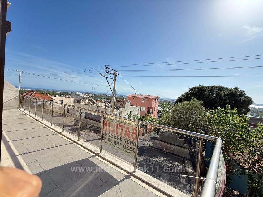 Neue 3+1-Wohnung Mit Meer- Und Naturblick Im Zentrum Von Gumuldur Zu Verkaufen