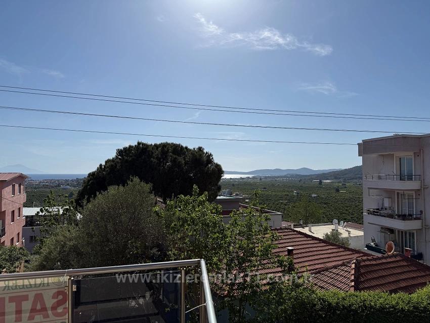 Neue 3+1-Wohnung Mit Meer- Und Naturblick Im Zentrum Von Gumuldur Zu Verkaufen