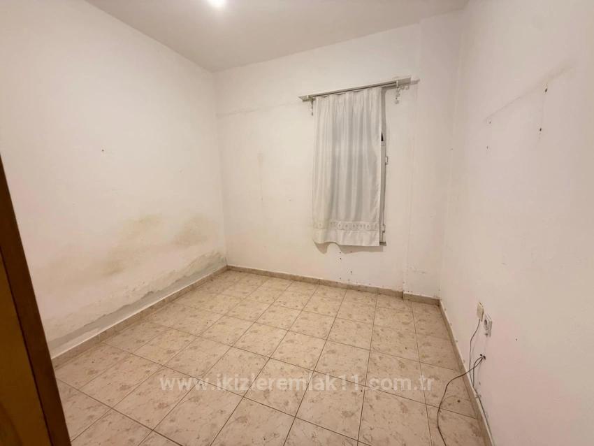 Freistehendes Ferienhaus Mit 2 Schlafzimmern Und Einem Zusätzlichen Zimmer Sowie Einem Großen Garten, 100 Meter Vom Meer Entfernt, In Seferihisar Doğanbey