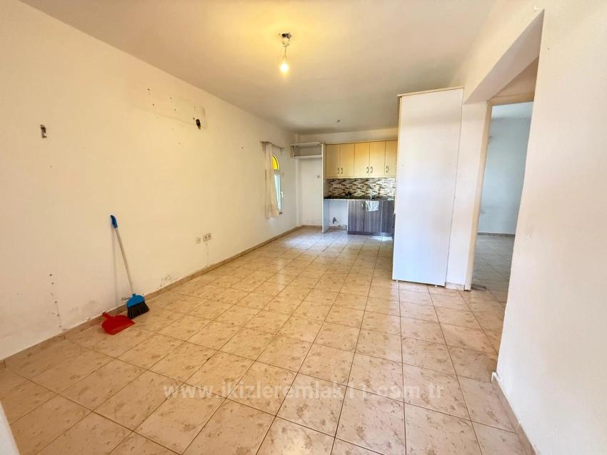 Freistehendes Ferienhaus Mit 2 Schlafzimmern Und Einem Zusätzlichen Zimmer Sowie Einem Großen Garten, 100 Meter Vom Meer Entfernt, In Seferihisar Doğanbey