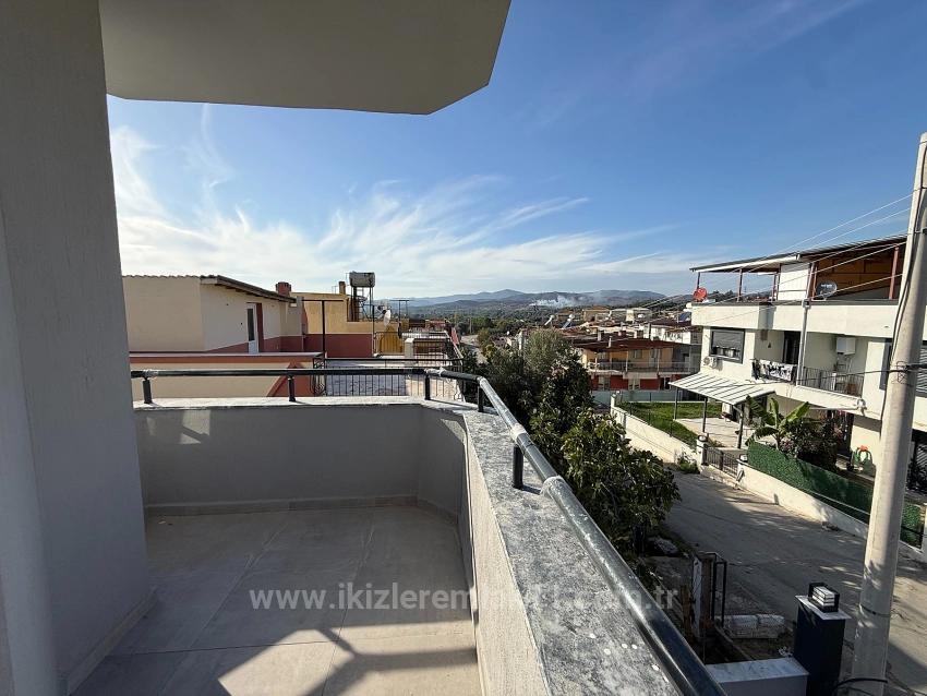 3+1 Eckvilla Mit Meerblick Und Separater Küche In Ürkmez