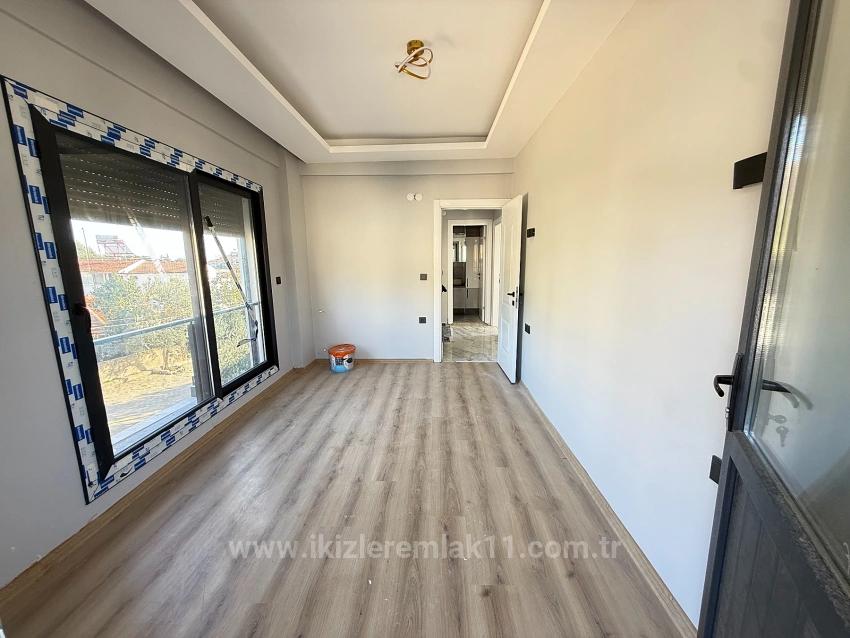 3+1 Eckvilla Mit Meerblick Und Separater Küche In Ürkmez