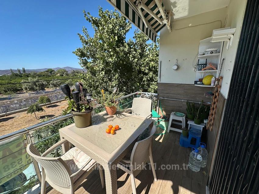 2+1 Wohnung Zum Verkauf Im Zentrum Von Seferihisar Ürkmez, Nahe Am Meer