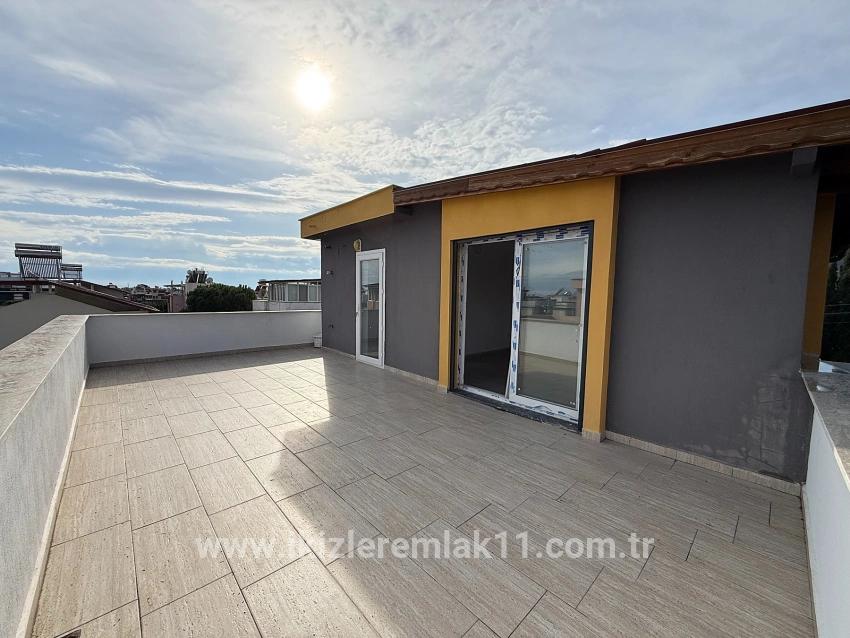 3+1-Zimmer Villa Zu verkaufen in Bengiler Bz. Seferihisar Ürkmez - 170 m²