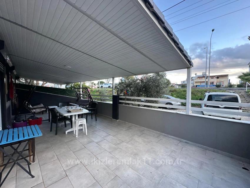 2+1 Erdgeschosswohnung Zum Verkauf In Seferihisar Doğanbey, 200 M Vom Meer Entfernt