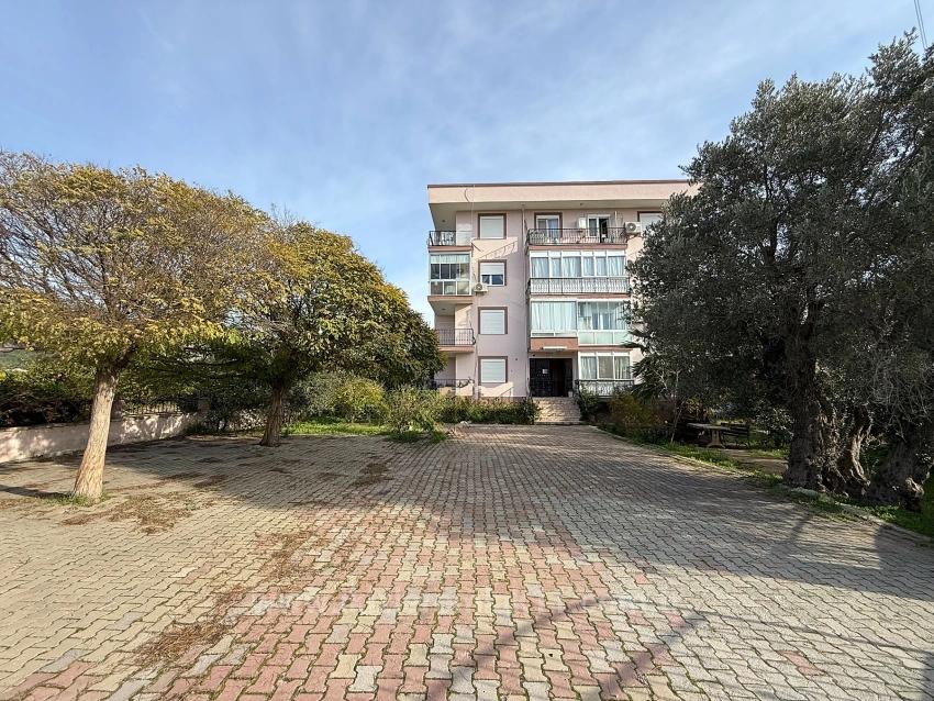 2+1-Zimmer-Wohnung (80 M²) Im Zentrum Von Seferihisar Ürkmez Zu Verkaufen, Keine Renovierungsarbeiten Erforderlich