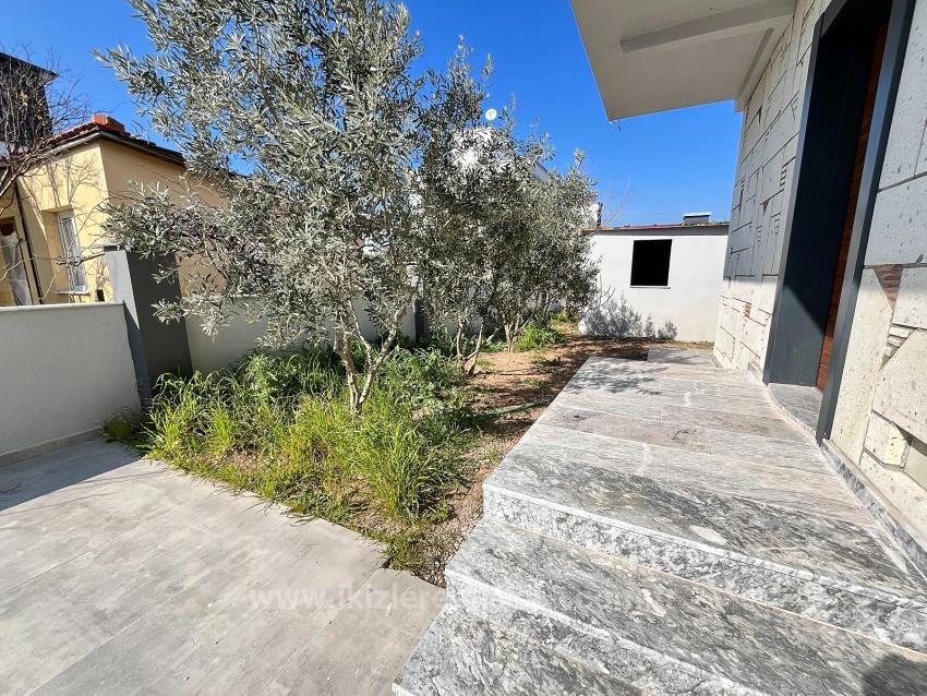 Brandneue, Freistehende, Geräumige 3+1-Zimmer-Villa In Ürkmez Doğanbey Zu Verkaufen