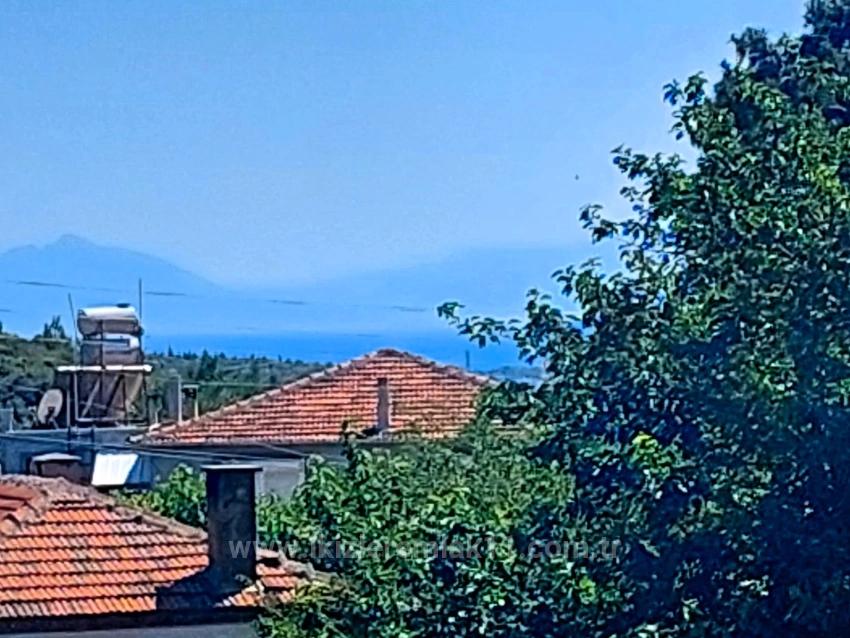 Brandneue 2+1-Maisonette-Villa Mit Garten Zum Verkauf In Payamlı, Seferihisar.