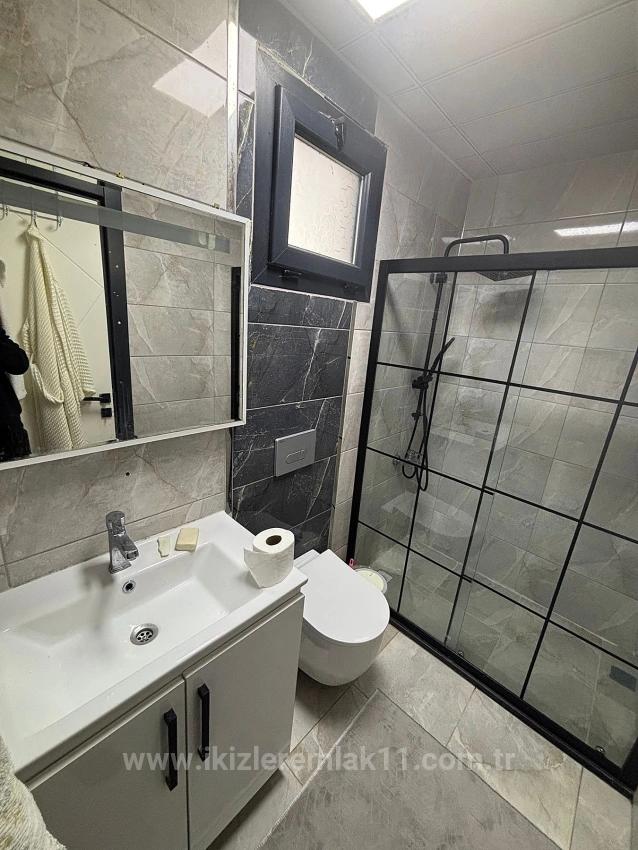 3+1 Maisonette-Ferienhaus Mit Garten Zum Verkauf In Seferihisar Doğanbey